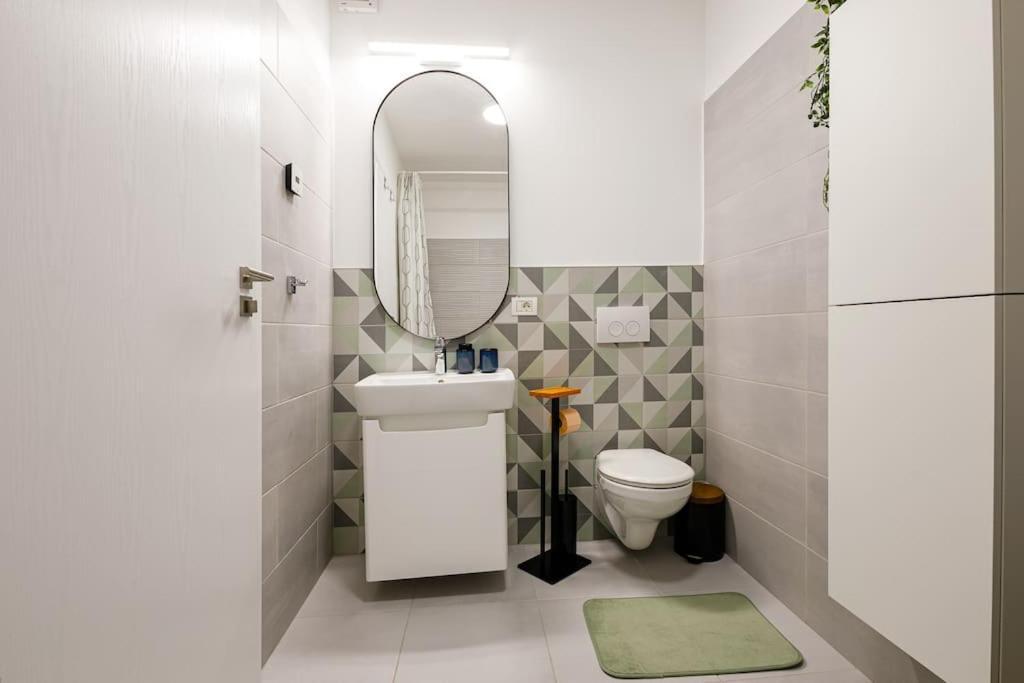 Apartment Luxury Apt. Near River & Parking Timişoara